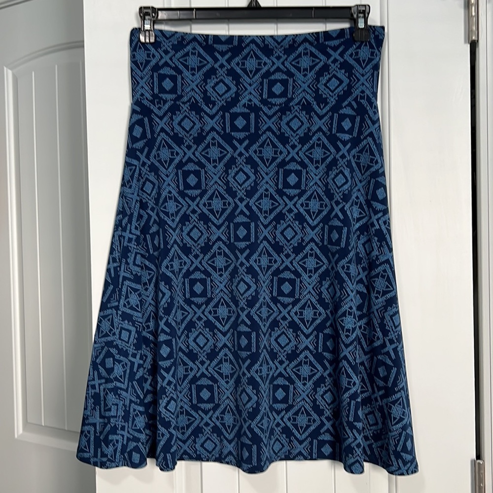 Slinky Lularoe Azure yoga waistband skirt, light/dark blue print, size L